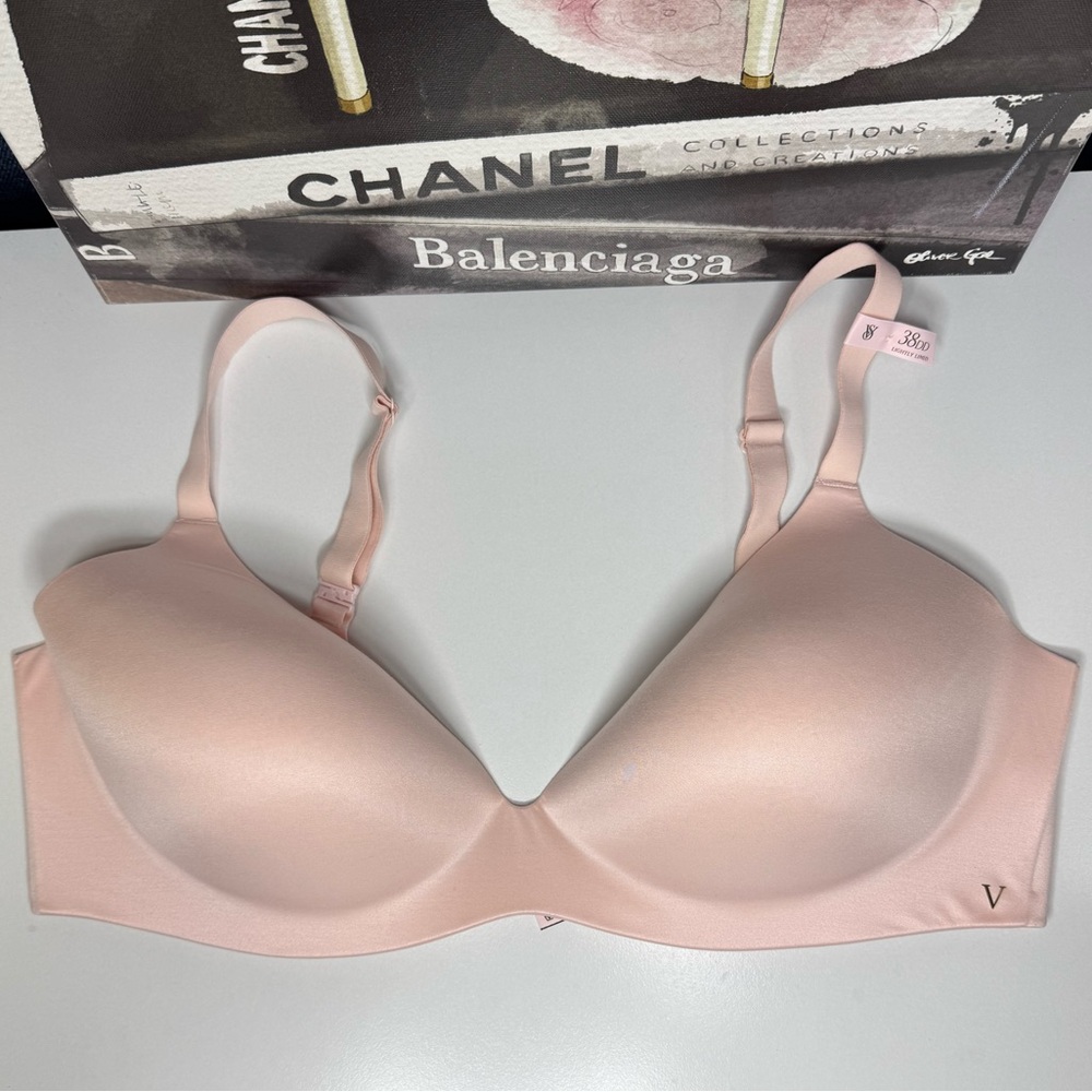 Victoria's Secret Bra Lightly Lined Semi Demi 38DD / 38E NWT